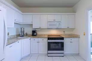 12356 Harbour Ridge Blvd, Palm City, FL 34990 - Photo 11