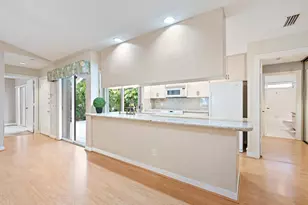 8404 Chapman Oak Ct, Palm Beach Gardens, FL 33410 - Photo 9