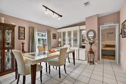 6482 NW 37th Avenue, Coconut Creek, FL 33073 - Photo 15