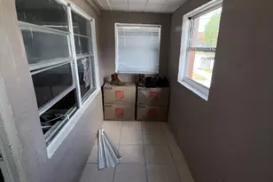 709 N 20th St, Fort Pierce, FL 34950 - Photo 27