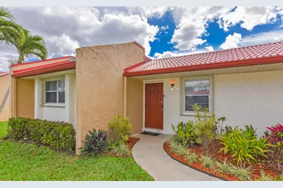 342 Lake Evelyn Drive, West Palm Beach, FL 33411 - Photo 1