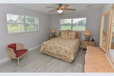 342 Lake Evelyn Drive, West Palm Beach, FL 33411 - Photo 19