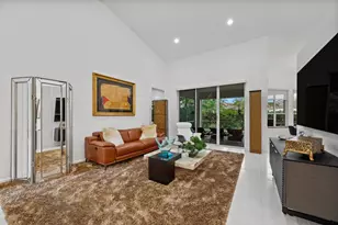 4681 Carlton Golf Dr, Lake Worth, FL 33449 - Photo 5