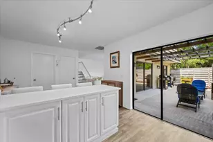 522 5th Terrace, Palm Beach Gardens, FL 33418 - Photo 13