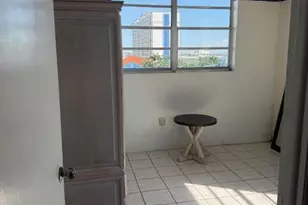 5050 NW 7th St, Miami, FL 33126 - Photo 23