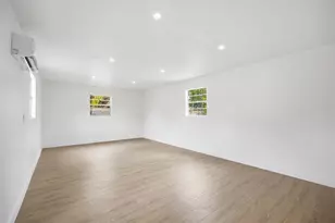 737 W Ilex Dr, West Palm Beach, FL 33403 - Photo 27