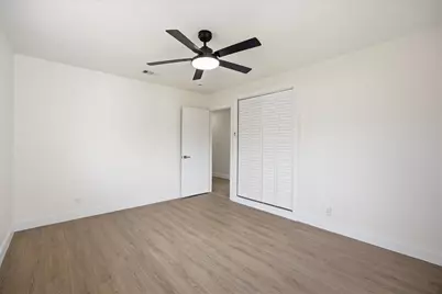 737 W Ilex Drive, West Palm Beach, FL 33403 - Photo 21