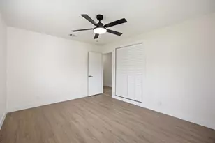 737 W Ilex Dr, West Palm Beach, FL 33403 - Photo 21