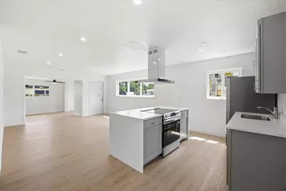 737 W Ilex Drive, West Palm Beach, FL 33403 - Photo 13