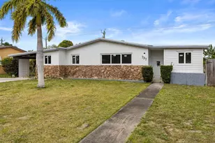 737 W Ilex Dr, West Palm Beach, FL 33403 - Photo 3