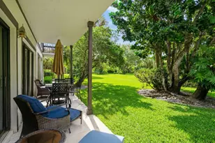 13334 Polo Club Rd, Wellington, FL 33414 - Photo 9