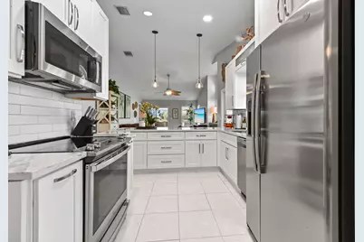 6103 Bear Creek Court, Greenacres, FL 33467 - Photo 7