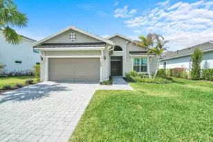 138 SE Palma St, Port Saint Lucie, FL 34984 - Photo 1