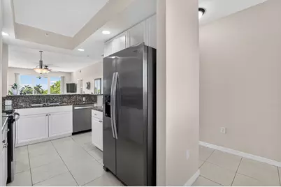 26 Royal Palm Way #403, Boca Raton, FL 33432 - Photo 17