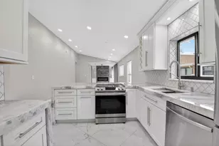 8216 Sweetbriar Way, Boca Raton, FL 33496 - Photo 21