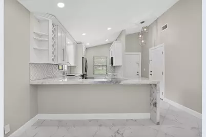 8216 Sweetbriar Way, Boca Raton, FL 33496 - Photo 13