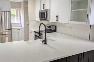 6280 Breckenridge Cir, Lake Worth, FL 33467 - Photo 9