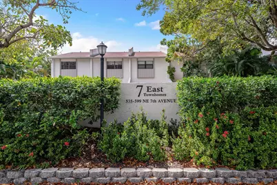 563 NE 7th Avenue, Fort Lauderdale, FL 33301 - Photo 3