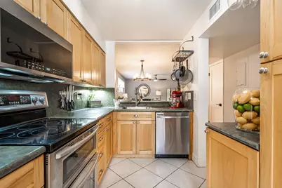 563 NE 7th Avenue, Fort Lauderdale, FL 33301 - Photo 17