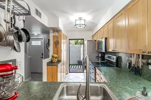 563 NE 7th Ave, Fort Lauderdale, FL 33301 - Photo 15