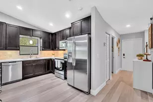 23120 Barwood Park Ln, Boca Raton, FL 33433 - Photo 9