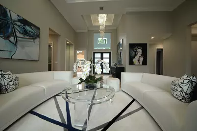 61 Peregrine Avenue, Plantation, FL 33324 - Photo 3