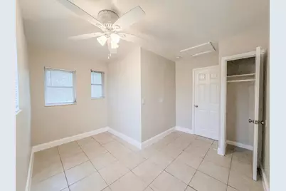 3077 Floweva Street, Palm Springs, FL 33406 - Photo 9