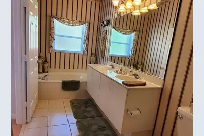 430 NW Lismore Lane, Port Saint Lucie, FL 34986 - Photo 13