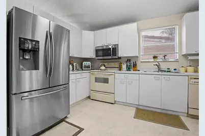 7851 Oak Grove Circle, Lake Worth, FL 33467 - Photo 11