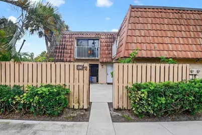 590 Green Springs Place, West Palm Beach, FL 33409 - Photo 3