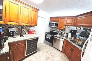 16 VÃ­a De Casas Sur, Boynton Beach, FL 33426 - Photo 3