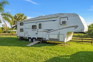12440 Tangerine Blvd, The Acreage, FL 33412 - Photo 27
