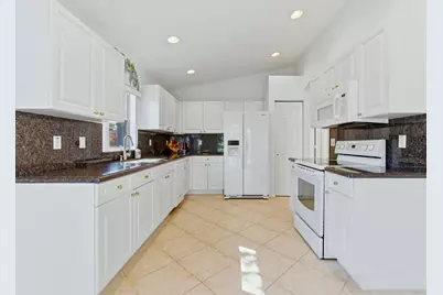 7631 Caprio Drive, Boynton Beach, FL 33472 - Photo 17