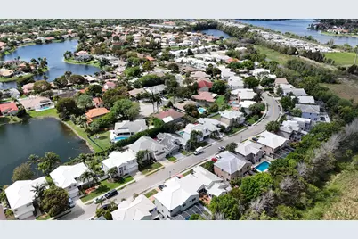 10372 SW 9th Lane, Pembroke Pines, FL 33025 - Photo 53