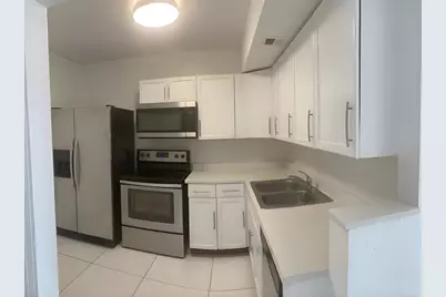 3600 NW 21st Street #Unit 406, Lauderdale Lakes, FL 33311 - Photo 1