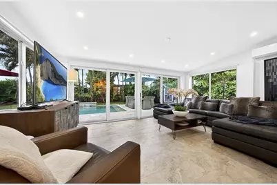 4801 NE 4th Avenue, Oakland Park, FL 33334 - Photo 9