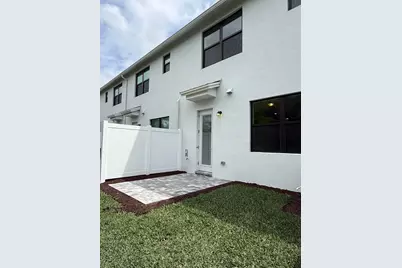 275 SW Sally Way, Stuart, FL 34997 - Photo 11