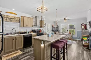 82 Sandhill Blvd, Fort Pierce, FL 34982 - Photo 9