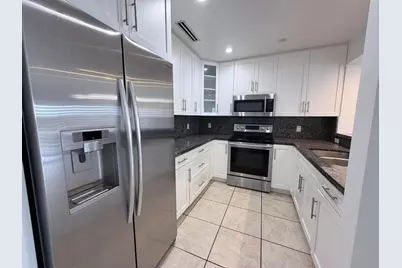 1401 SW 128th Terrace #402h, Pembroke Pines, FL 33027 - Photo 1