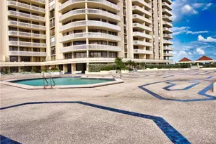 19355 Turnberry Way, Miami, FL 33180 - Photo 41