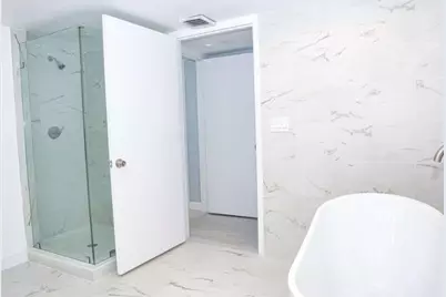 19355 Turnberry Way #3d, Miami, FL 33180 - Photo 21