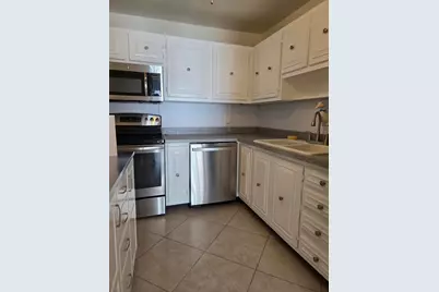 10100 S 43rd Trl S #304, Boynton Beach, FL 33436 - Photo 5