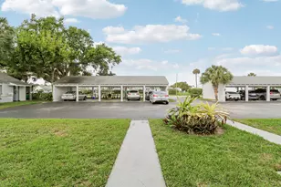 10128 Meridian Way N, Palm Beach Gardens, FL 33410 - Photo 23
