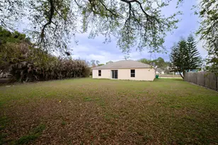 1566 SW Bellevue Ave, Port Saint Lucie, FL 34953 - Photo 29