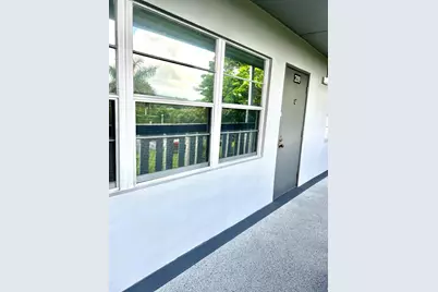 209 E Suffolk E #209, Boca Raton, FL 33434 - Photo 3