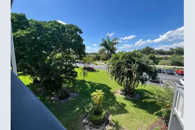 209 Suffolk E, Boca Raton, FL 33434 - Photo 7