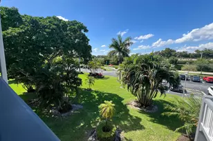 209 Suffolk E, Boca Raton, FL 33434 - Photo 7