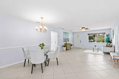 3187 Buccaneer Road, Lake Worth, FL 33462 - Photo 9