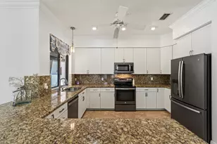 15591 Milan Ct, Wellington, FL 33414 - Photo 5