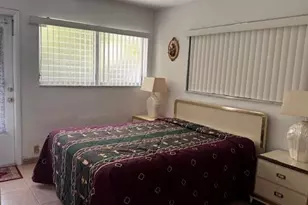 2000 NE 51st Ct, Fort Lauderdale, FL 33308 - Photo 9